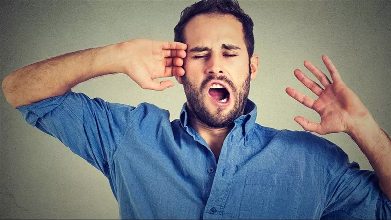الإفتاء تجيب.. ما حكم التثاؤب أثناء الصلاة وهل هو من علامات العين؟ | فيديو