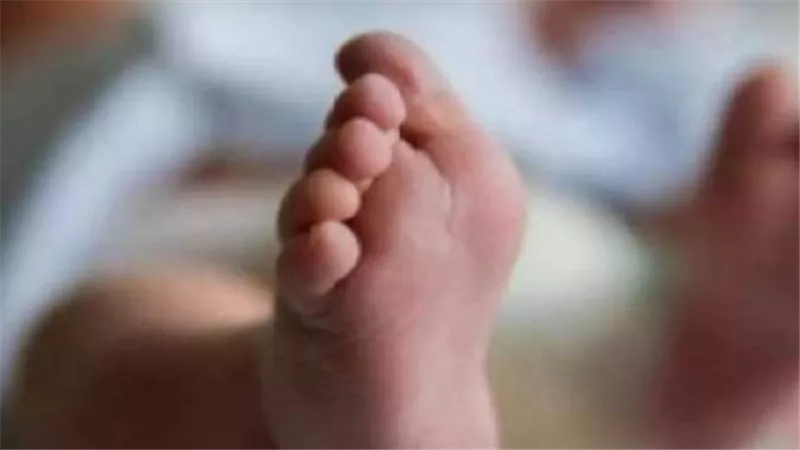طفلان «8 و13 سنة» اختطفاها للتعدي عليها جنسيًا.. الأمن يكشف غموض مقتل رضيعة بسوهاج