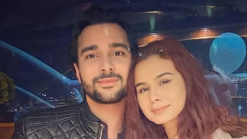 انتم ناس متعرفوش ربنا..أول تعليق من منة عرفة بعد عودتها لـ محمود المهدي