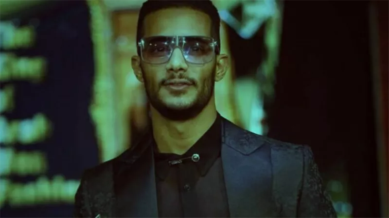 فلتت منك على الآخر.. الجمهور يهاجم محمد رمضان بسبب نشر صورة غير لائقة | شاهد
