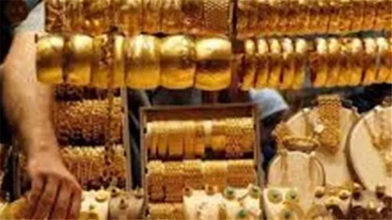 جنون المعدن الأصفر..أسعار الذهب اليوم الإثنين 15-11-2021