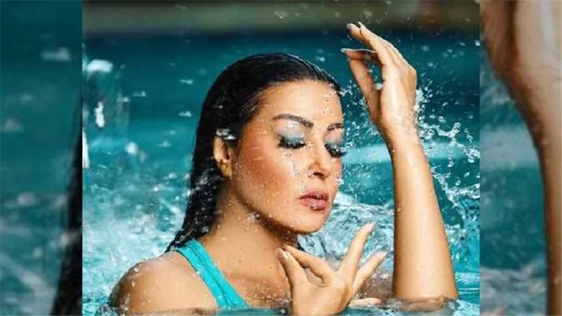 معشتش مراهقتي وعايزه أعيشها..سمية الخشاب تكشف سبب عدم خوضها فترة المراهقة 