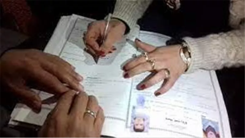 ما السبب ؟..انخفاض في نسب الزواج والطلاق بمصر 