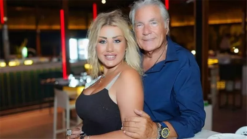 رسالة شديدة اللهجة.. تعليق ناري من مصطفى فهمي على هجوم طليقته فاتن موسى