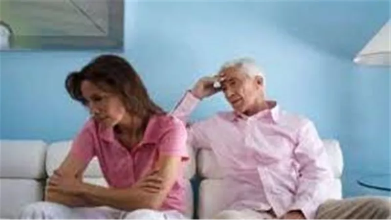 تحدث بعد الأربعين..علامات المراهقة المتأخرة عند الرجال