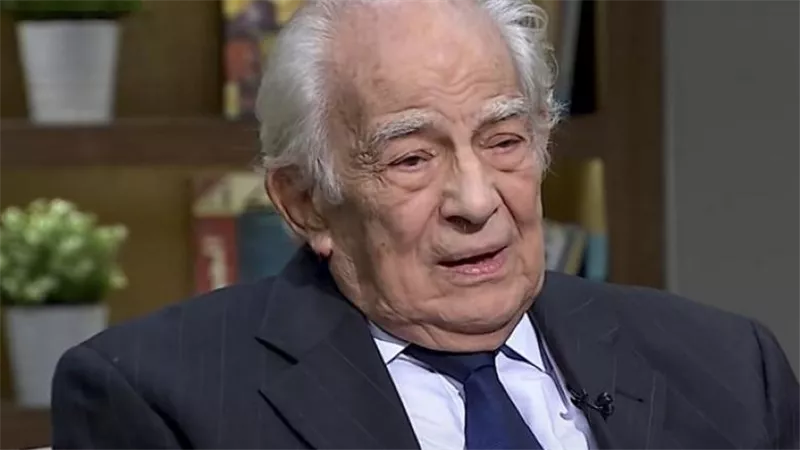 بعد رد حفيد رشوان توفيق.. حرب التصريحات تشتعل بين نجلة الفنان وابن شقيقتها | فيديو