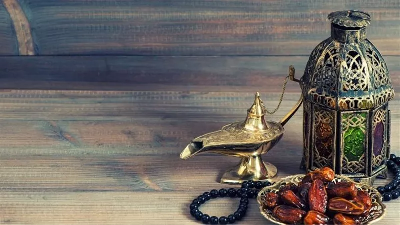 دار الإفتاء توضح: 5 أيام يحرم فيها الصيام طوال العام | فيديو