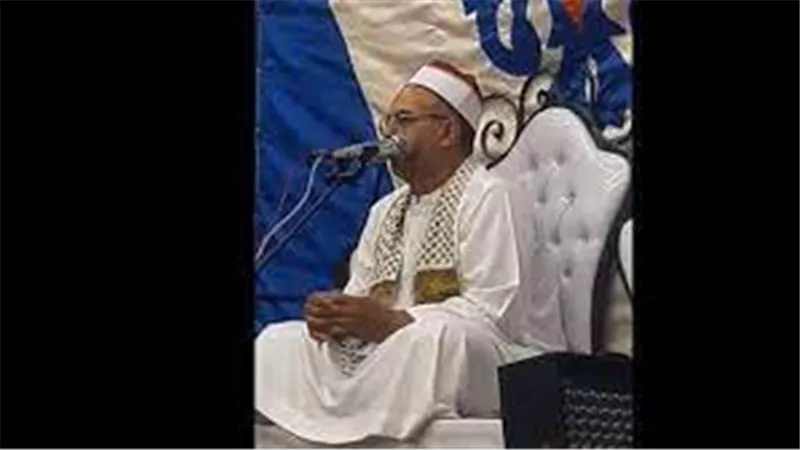 الحشاش لما يكون فايق.. القصة الكاملة لإيقاف قارئ القرآن وإحالته للتحقيق
