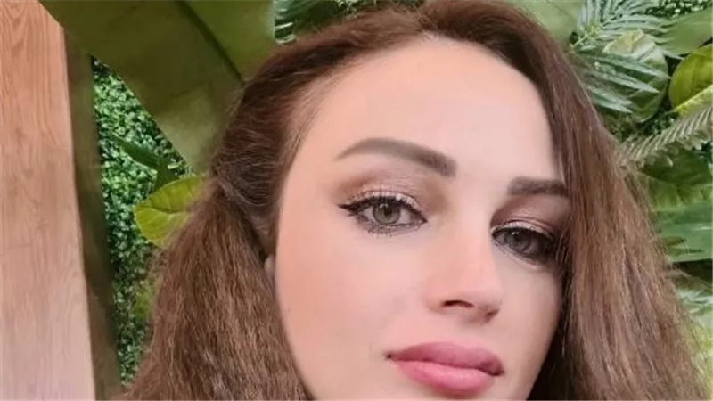 هددني بالقتل وواخد عيالي..أسرار صادمة تكشفها زوجة يوسف دندش بعد صورته مع شيرين