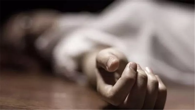 جثة عجوز بملابس داخلية حريمي.. تفاصيل مثيرة في كشف لغز مقتل رجل بسبب علاقة شاذة في الجيزة