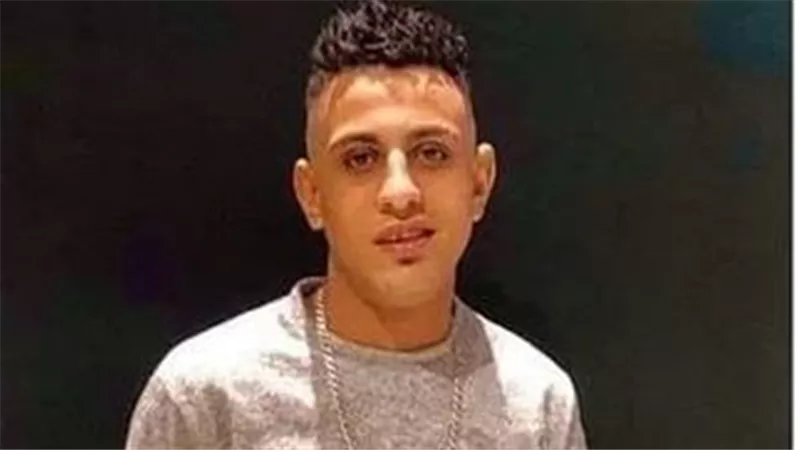 شهيد الشهامة.. عاتب مسجل على معاكسة صديقته بألفاظ بذيئة فمزقه أمامها