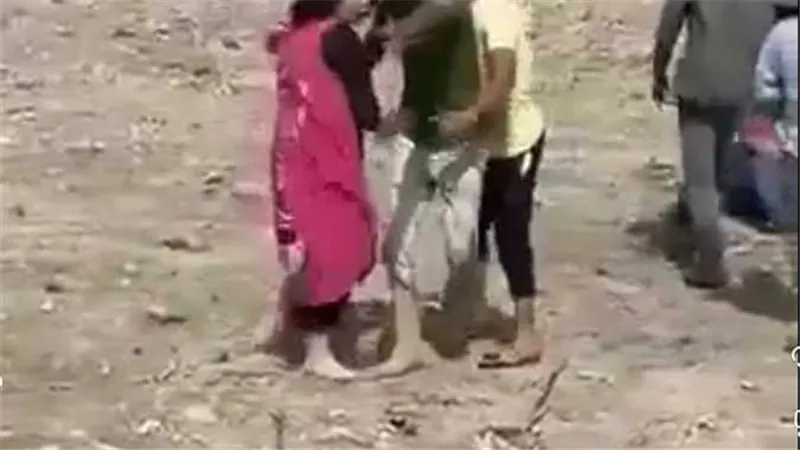جريمة هزت مصر..السجن 10 سنوات للمتهم بتعرية شقيقته وتصويرها في وضع مخل بالمنصورة 