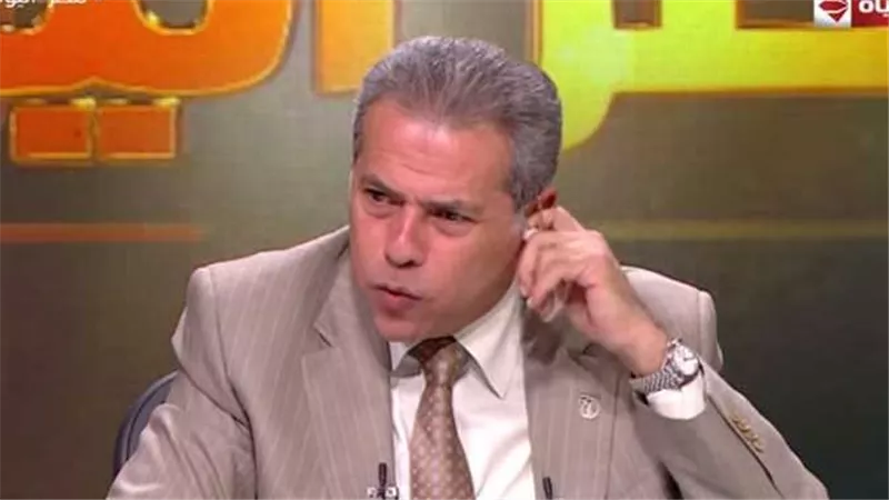 بعد القبض عليه بالمطار.. رسالة صوتية غامضة من الإعلامي توفيق عكاشة 