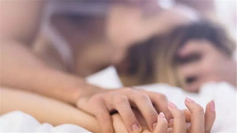 طعنها أثناء العلاقة الحميمة.. عامل يقتل سيدة أجنبية داخل كمبوند في الشيخ زايد