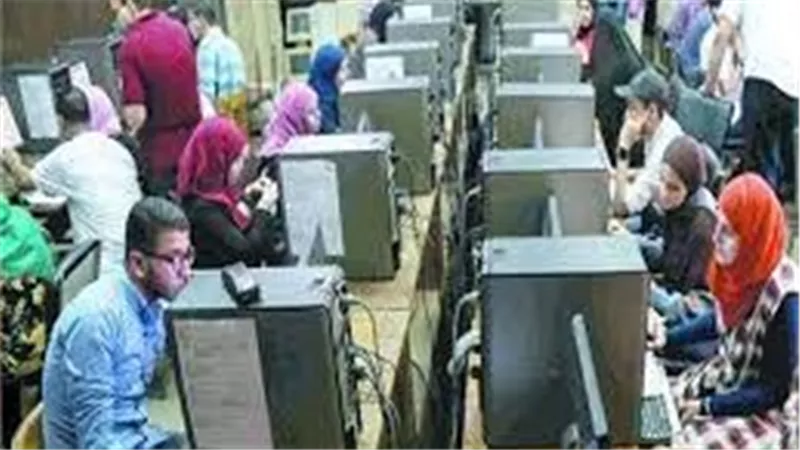 بيان عاجل من الحكومة بشأن تخفيض الحد الأدنى للقبول بالجامعات الخاصة لطلاب المرحلة الثالثة