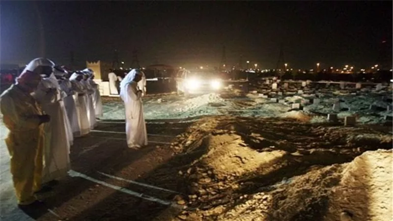 هل يخاف الميت من الدفن ليلا ؟ أسرار البرزخ 3 ساعات لاتدفن فيها أحدا