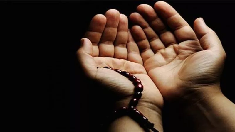 الإفتاء تجيب..ما حكم الدعاء على النفس والولد والمال؟