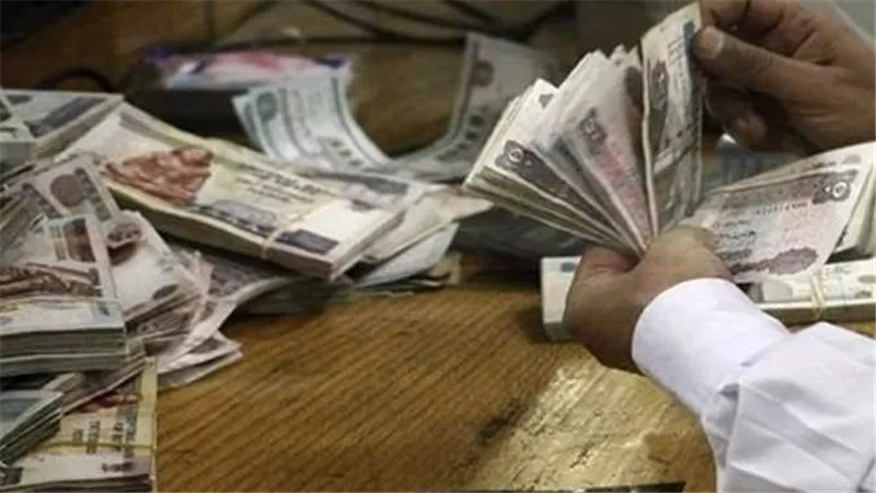 القرض المحرم.. دار الإفتاء تكشف عن معاملة بنكية لا تجوز | فيديو