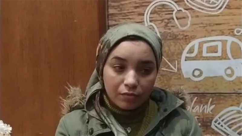 كنت محتاجاك ولسة بحبك..معلمة المنصورة توجه رسالة مؤثرة لطليقها | فيديو