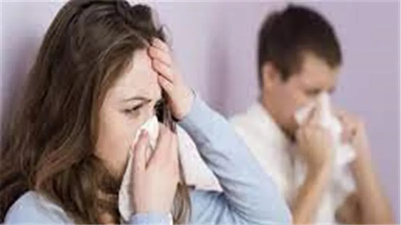 تطور خطير.. الصحة للمواطنين: تعاملوا مع أعراض نزلات البرد على أنها اشتباه كورونا
