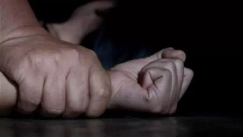 وباء يقتل البنات وهن أحياء.. حكاية اغتصاب تهاني على يد الطاير والدهشوري في الجيزة