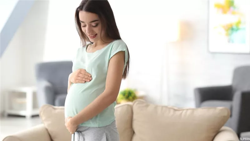  أزهري يحسم جدل زيادة فترة الحمل على 9 شهور..حكاية زوج عاد بعد عامين فوجد زوجته «حاملا» في الشهر الثالث