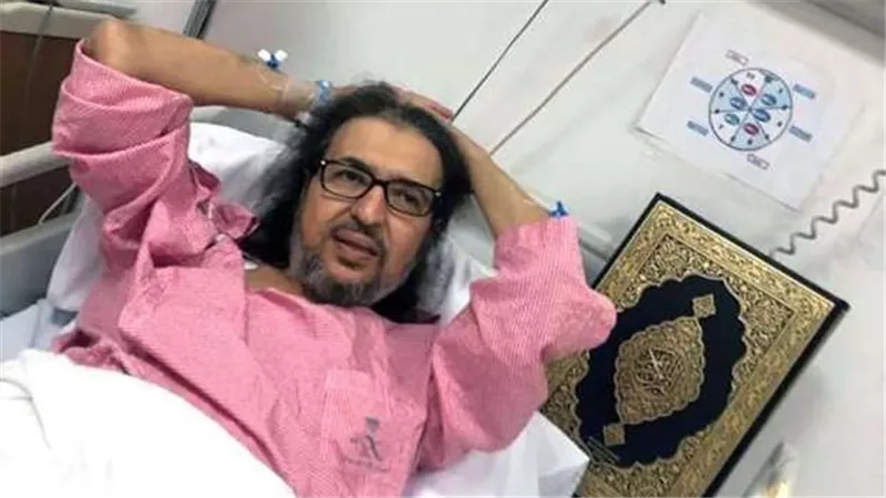 ابنه يطلب الدعاء له.. فنان شهير يتوقف قلبه 8 مرات ويعود إلى الحياة بمعجزة