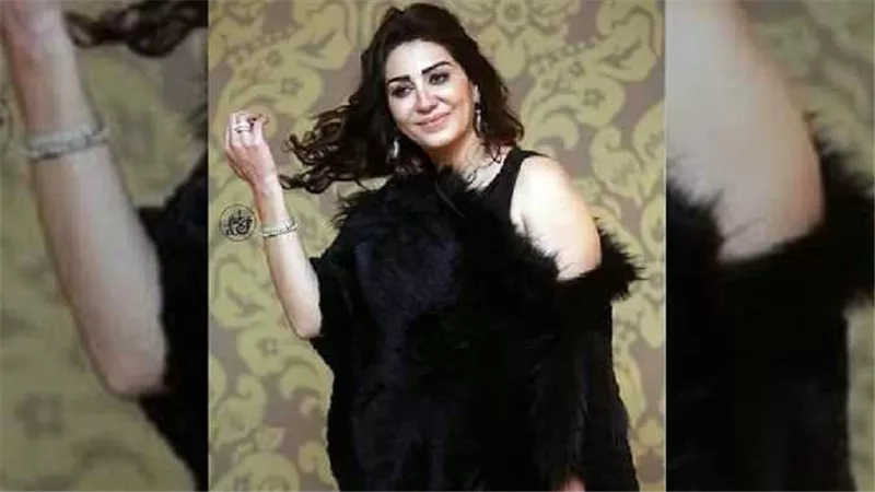 نزلت الشارع بـ«البيجامة».. كواليس حريق عقار الفنانة وفاء عامر في المهندسين