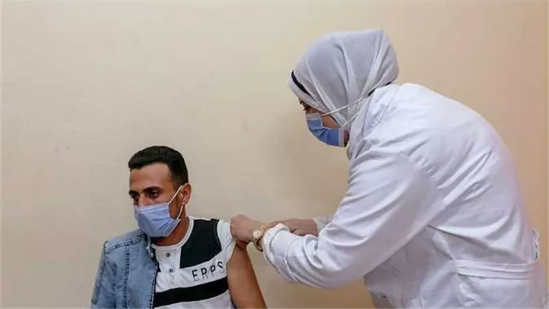 عاجل.. الصحة تعلن إصابات ووفيات كورونا اليوم