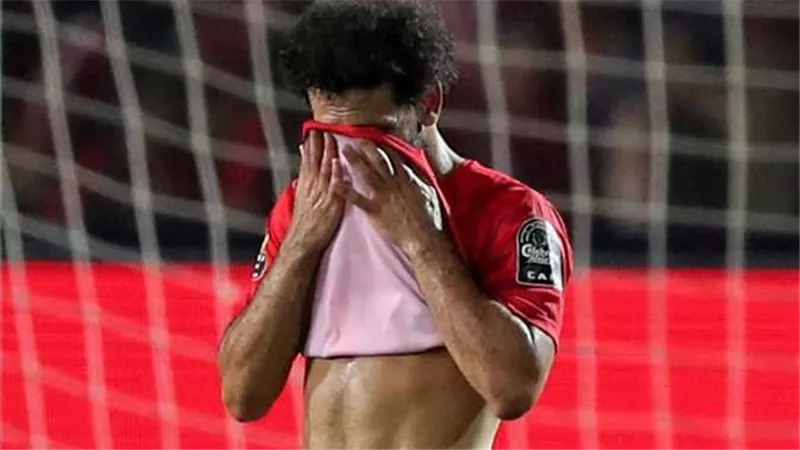 بعد الخسارة أمام السنغال..محمد صلاح يوجه رسالة للاعبي منتخب مصر 