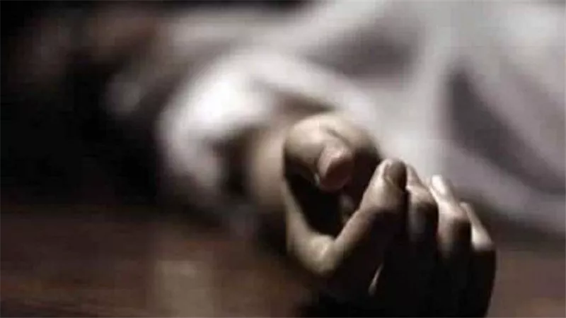 حفرة بالأسمنت بالمنزل تكشف سر اختفاء الزوجة.. مفاجأة مثيرة في واقعة زوج الثلاث سيدات بالأقصر