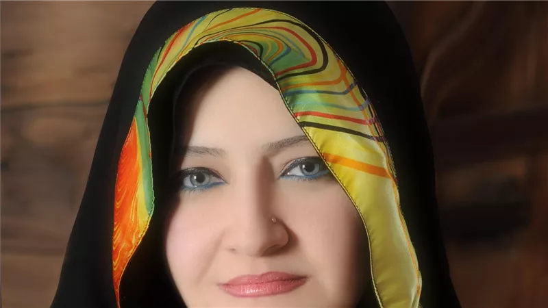 سناء الشّعلان (بنت نعيمة) في نادي المثقفين العرب