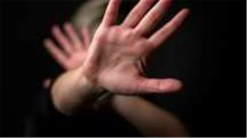 أفلام جنسية للزوج.. التحقيقات تكشف مفاجآت في تعذيب واحتجاز أخصائي تحاليل لزوجته 4 سنوات