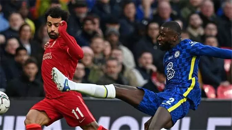لا تقفز..محمد صلاح يستفز نجم تشيلسي | فيديو