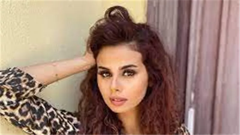 اللهم لا تفجعني في مستقبلي.. أول تعليق لـ منة عرفة بعد انفصالها عن محمود المهدي