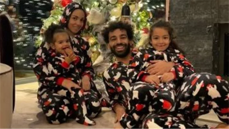 مش عاوز ولد ومكة قوية.. كيف تحدث محمد صلاح عن بناته وزوجته ؟ | فيديو