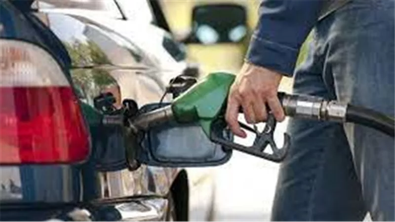 بيان عاجل من الحكومة بشأن احتواء البنزين على منجنيز ومعادن تسبب أعطال في السيارات