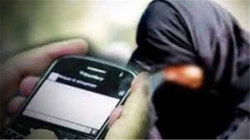 وقع في شر أعماله.. تفاصيل مثيرة في ضبط شاب حاول ابتزاز فتاة بصور خاصة على واتساب