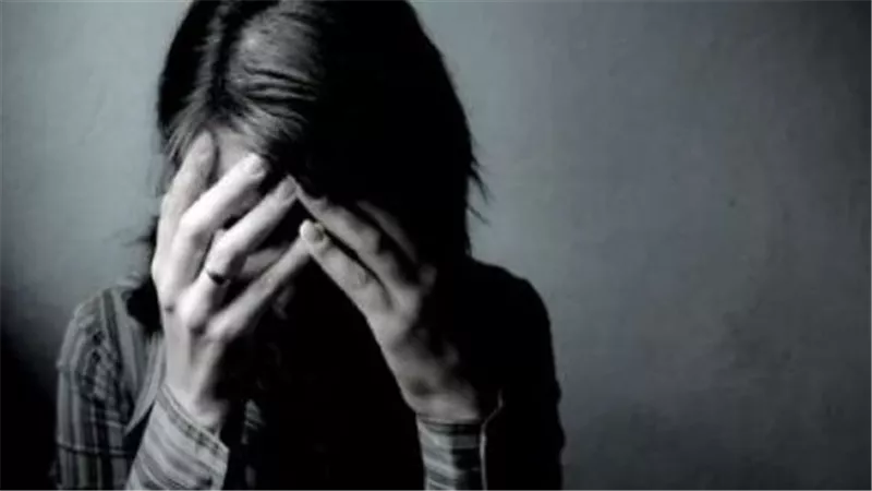 قيدته ومارست الرذيلة أمامه.. العقوبة المتوقعة على سيدة بولاق بعد تخلص الزوج من حياته
