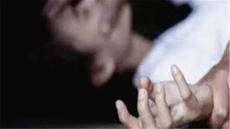 حاول التعدي عليها فدافعت عن شرفها.. تفاصيل صادمة في مقتل فتاة الإسكندرية على يد جارها الطالب