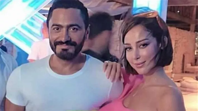 صور رومانسية.. هكذا رد تامر حسني على شائعة انفصاله عن بسمة بوسيل | شاهد
