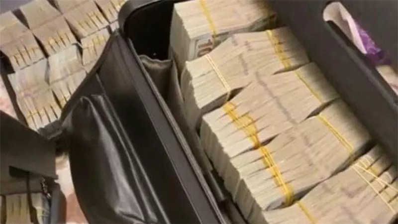 من بينها عملات أجنبية.. ما هي حصيلة مسروقات فيلا فنانة شهيرة بالهرم؟ 