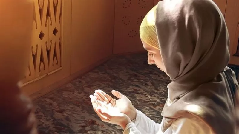 رد حاسم من «الإفتاء» على الصلاة والصيام والزكاة الفائتة دون تذكر عددها | فيديو