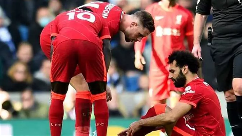 كلوب يصدم المصريين.. غموض حول مشاركة محمد صلاح في مباراة مصر والسنغال
