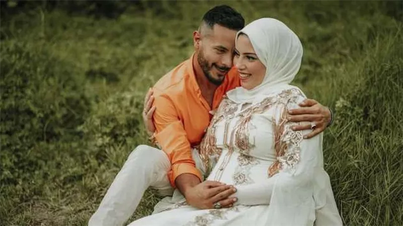 اتهامات محرمة شرعًا وقانونًا.. ما تفاصيل قضية اليوتيوبرز حمدي ووفاء ؟