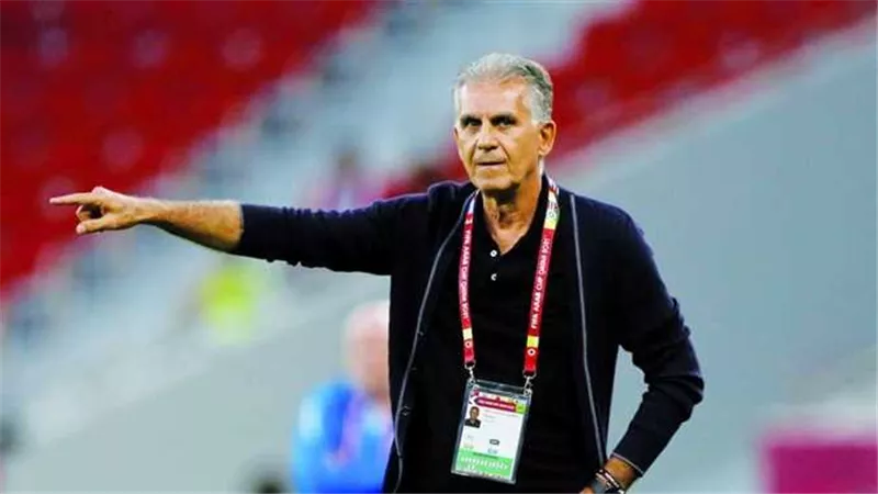قبل ساعات من مواجهة السنغال..كيروش يوجه رسالة نارية إلى جماهير منتخب مصر 
