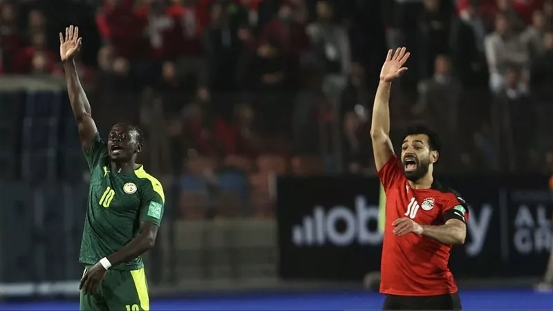 ألفاظ خارجة..رد فعل محمد صلاح بعد سباب جماهير السنغال له | فيديو