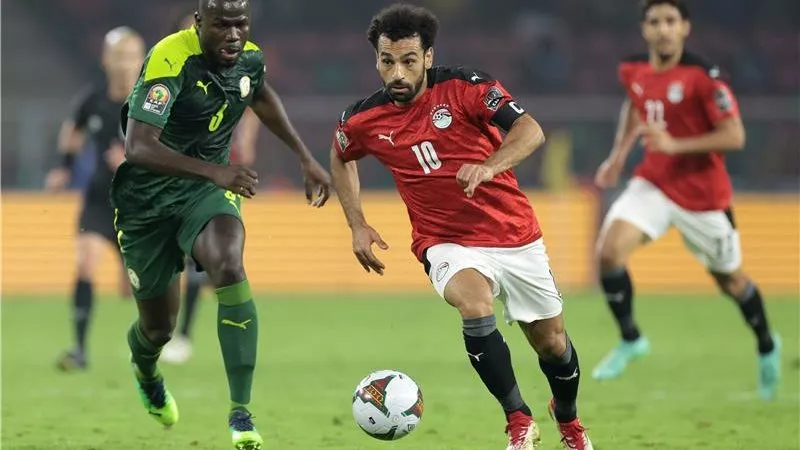 بالترددات.. 7 قنوات مفتوحة مجانية تنقل مباراة مصر والسنغال المؤهلة لكأس العالم 