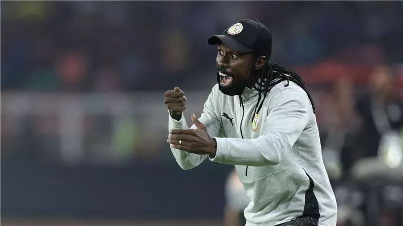 بعد مطالب اعادة مباراة مصر والسنغال.. رد ناري من أليو سيسيه على شكوى اتحاد الكرة المصري