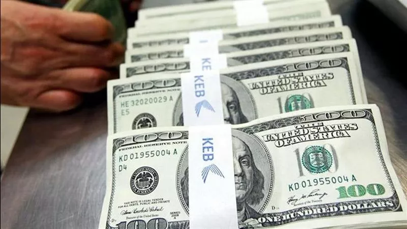 بعد رفع سعر الفائدة الرئيسي.. زيادة سعر الدولار في البنوك